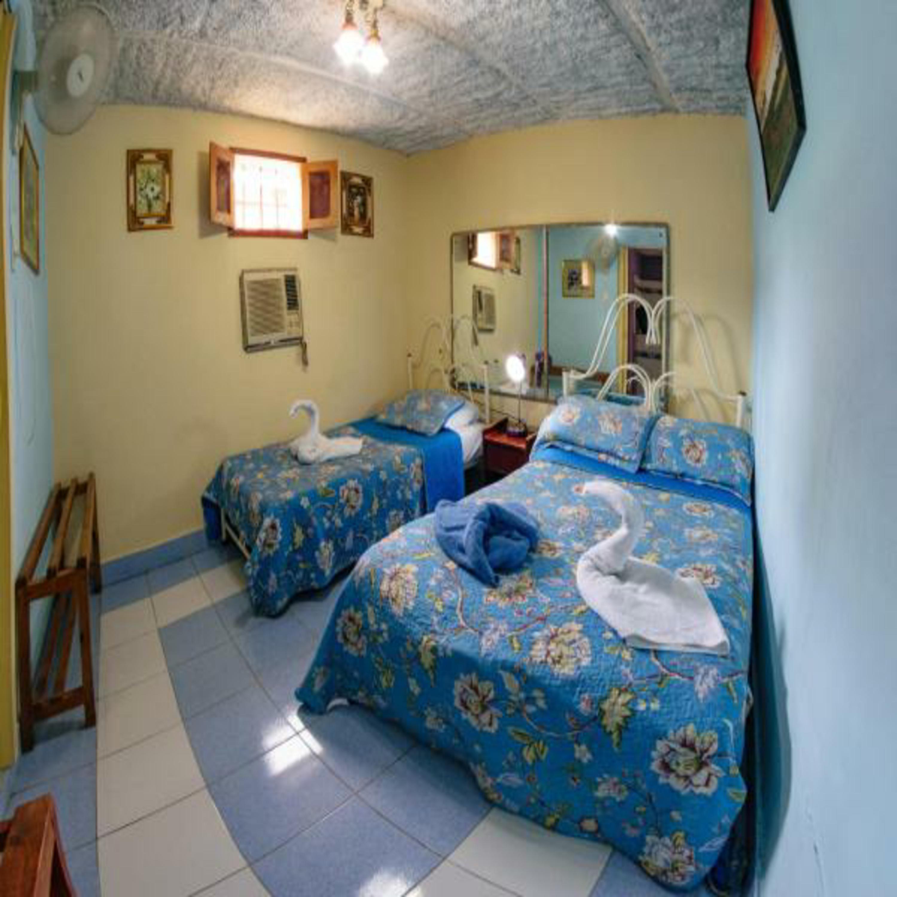 Bed and Breakfast Casa Colonial Carmen Havanna Exterior foto